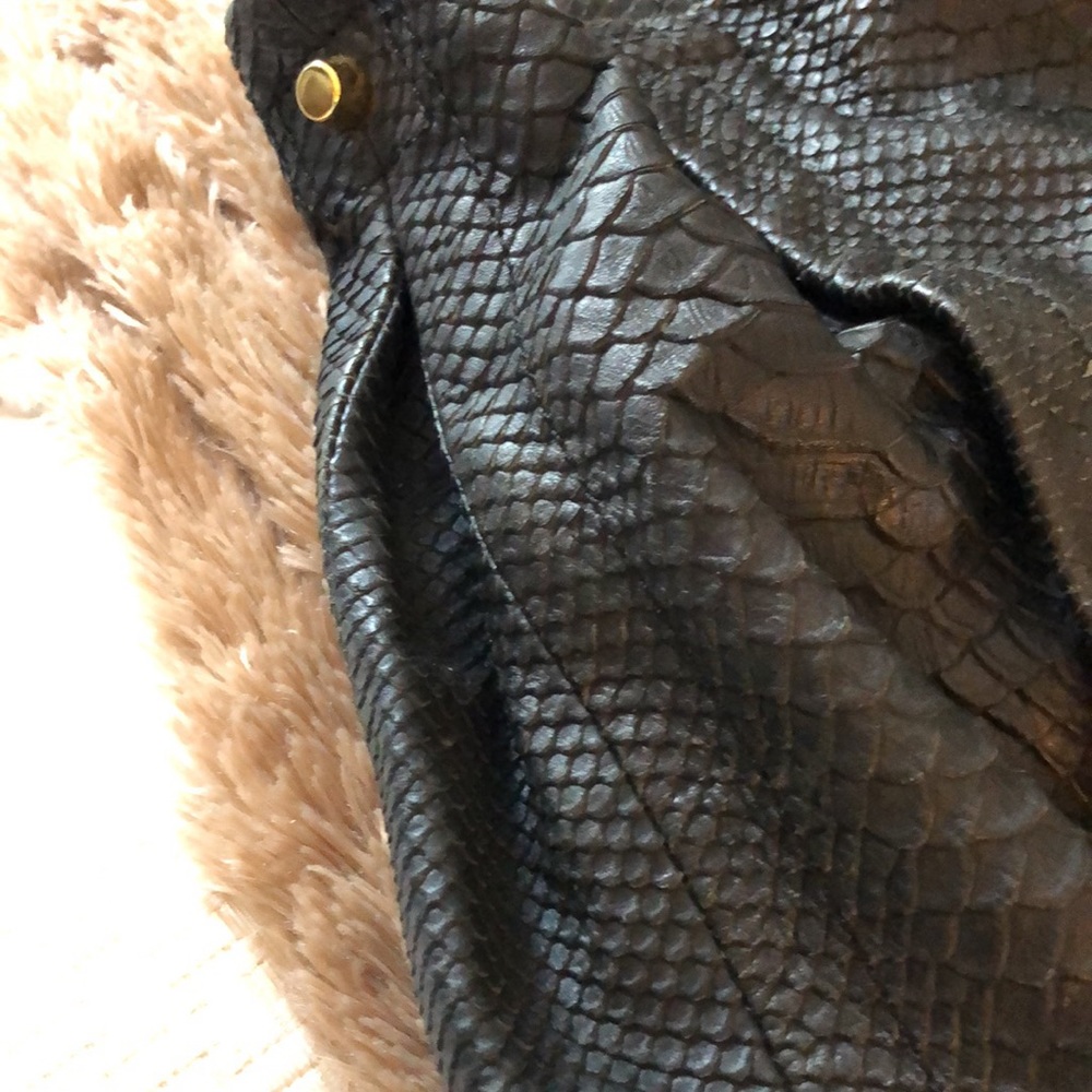 Bags - Picture 7 of 8